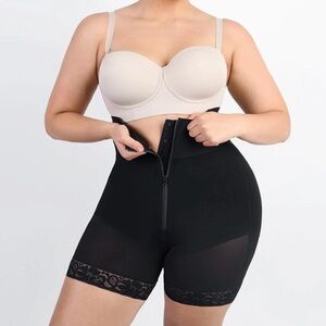 Shapellx AirSlim Black High-Rise Body Sculpting Short size Small